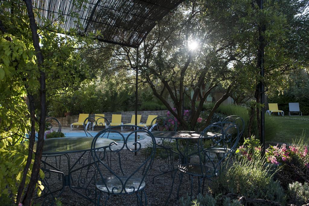 Le Grand Jardin Bed & Breakfast Lafare ภายนอก รูปภาพ