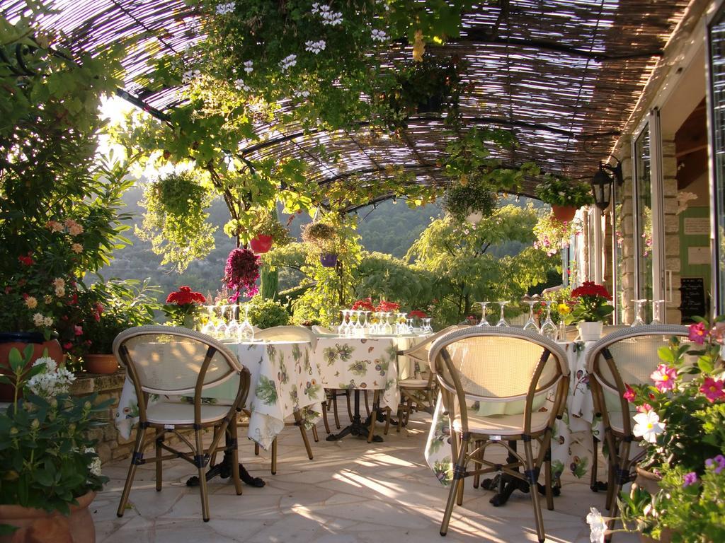Le Grand Jardin Bed & Breakfast Lafare ภายนอก รูปภาพ