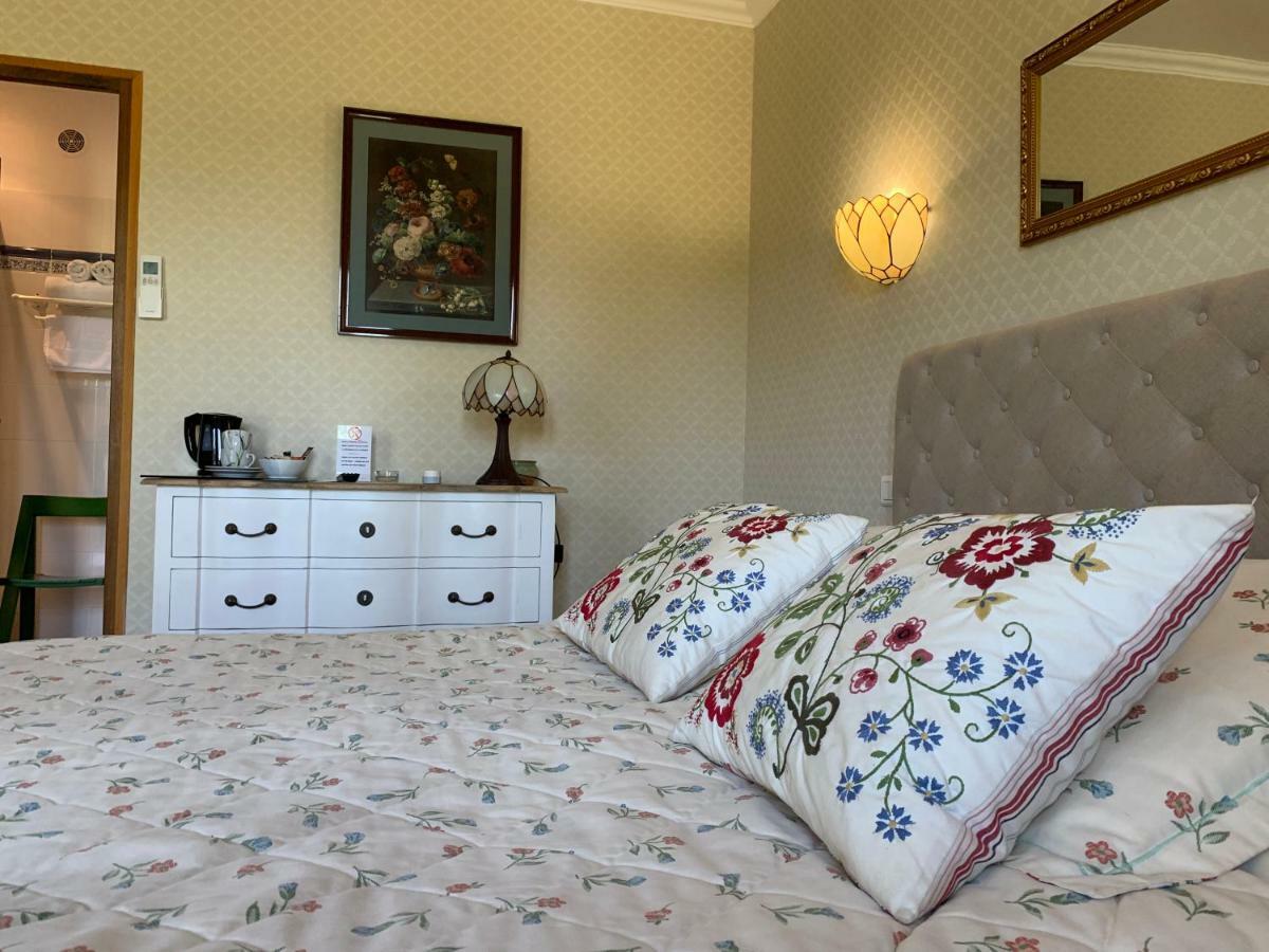 Le Grand Jardin Bed & Breakfast Lafare ภายนอก รูปภาพ